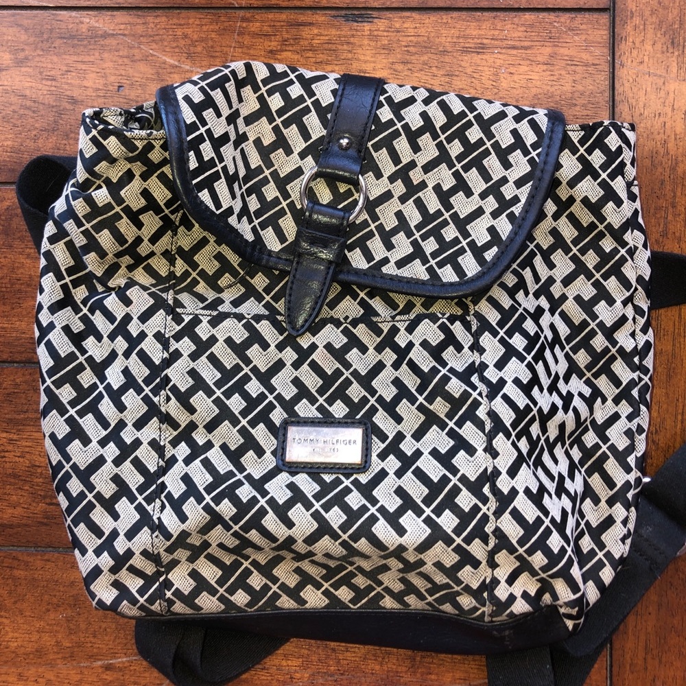 Tommy Hilfiger monogram everyday backpack